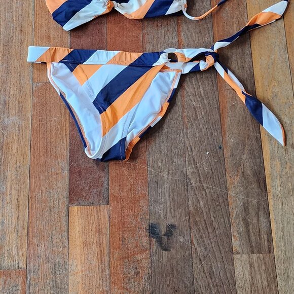 Victoria's Secret Striped Bikini Botton Size Small - Picture 2 of 7